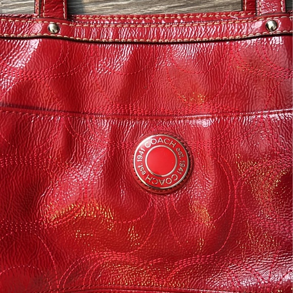 Coach diaper bag - Picture 2 of 6